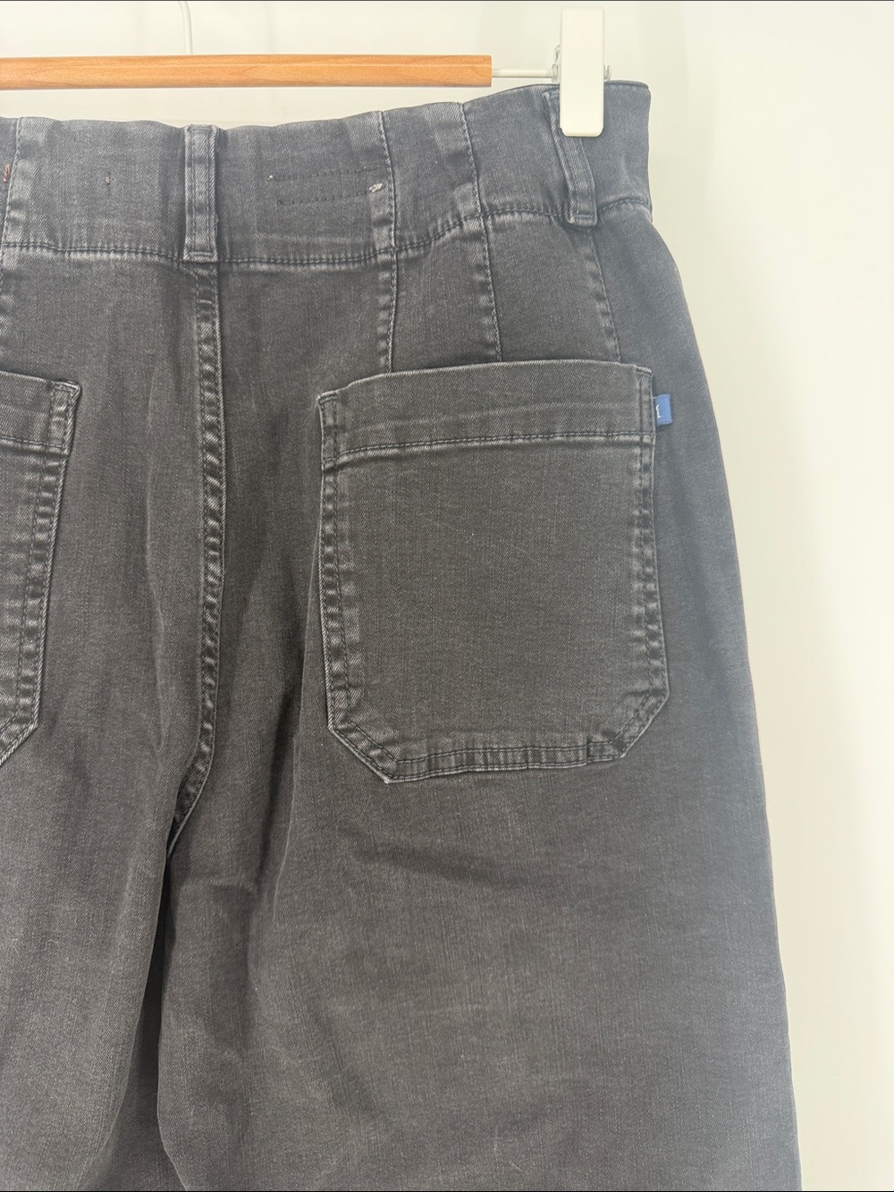 Pilcro Anthropologie The Skipper Black Wide Leg Cropped Jeans High Rise - Picture 5 of 8